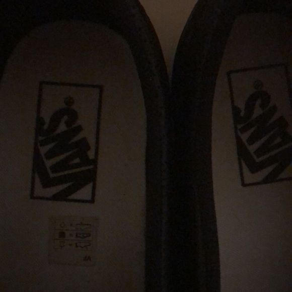 Vans Size 9 - Picture 3 of 5